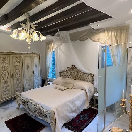 Mariangela Venetian Suite Exterior photo