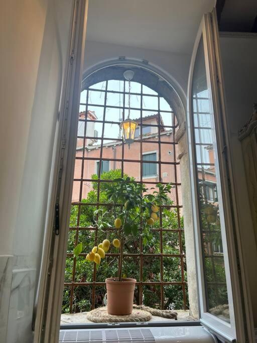Mariangela Venetian Suite Exterior photo